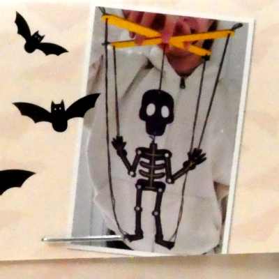 Kit Marionnette Squelette en Bois à Assembler Halloween