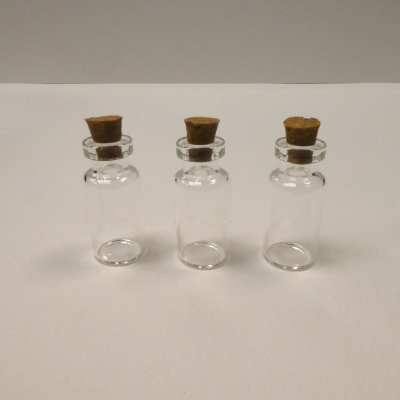 Fioles en verre x 3 - divers tailles