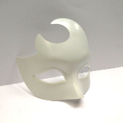 Masques en polyrésine GLOREX
