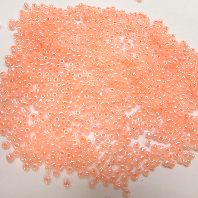 Perles de rocailles saumon 2 mm