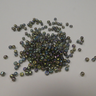 Perles de rocailles noir holographique 2 mm