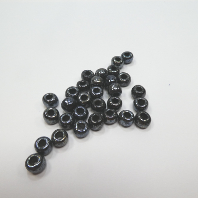 Perles Nacrées 8 mm Grises ou Blanches